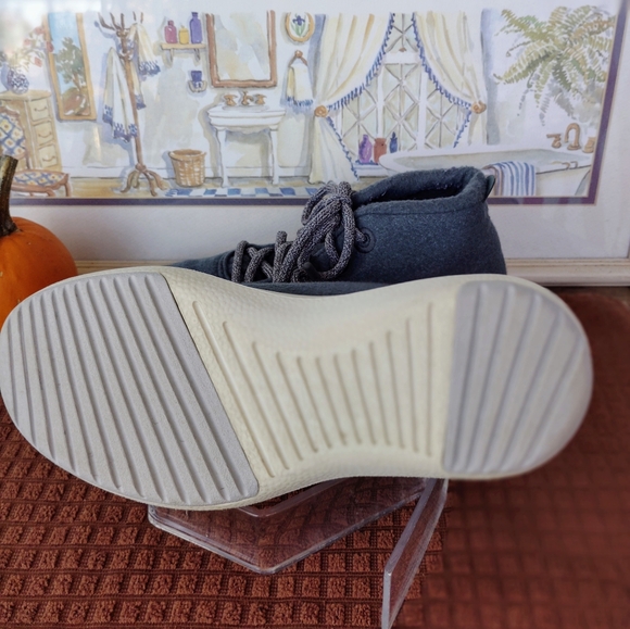 SOLD - Picture 6 of 8